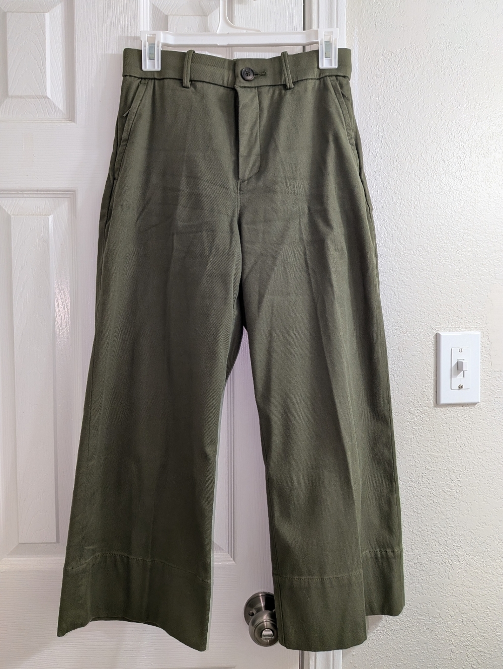 Spanx Wide Leg Twill Crop Pants Green